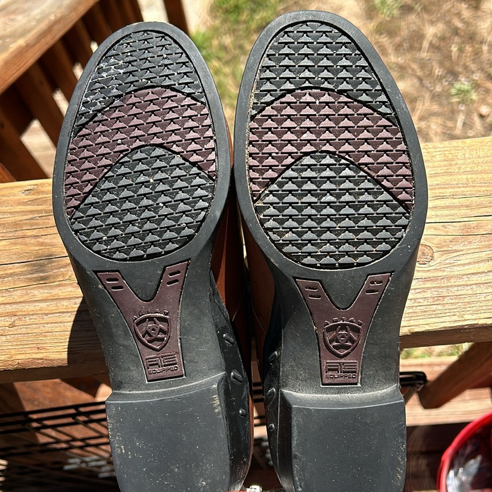 Ariat - Picture 5 of 5